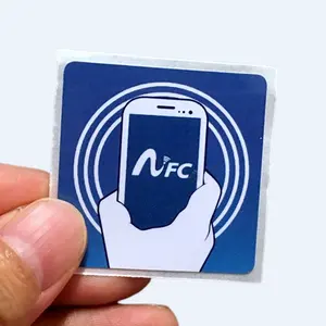 Baixo custo F8213 NFC adesivo 13.56MHz RFID gravável etiqueta inteligente para NFC habilitado telefones inteligentes