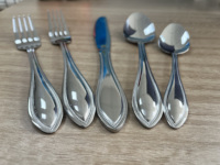 Ensemble de cuillères en métal de gros, ensemble de couverts de fantaisie en acier inoxydable 18/8 ensemble de vaisselle classique en argent pour la maison