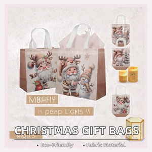 Bolsa de Regalo Cuadrada con Temática Navideña al por Mayor, de Tela No Tejida Gruesa y Reutilizable para Empacar Regalos Navideños - Product Image 3