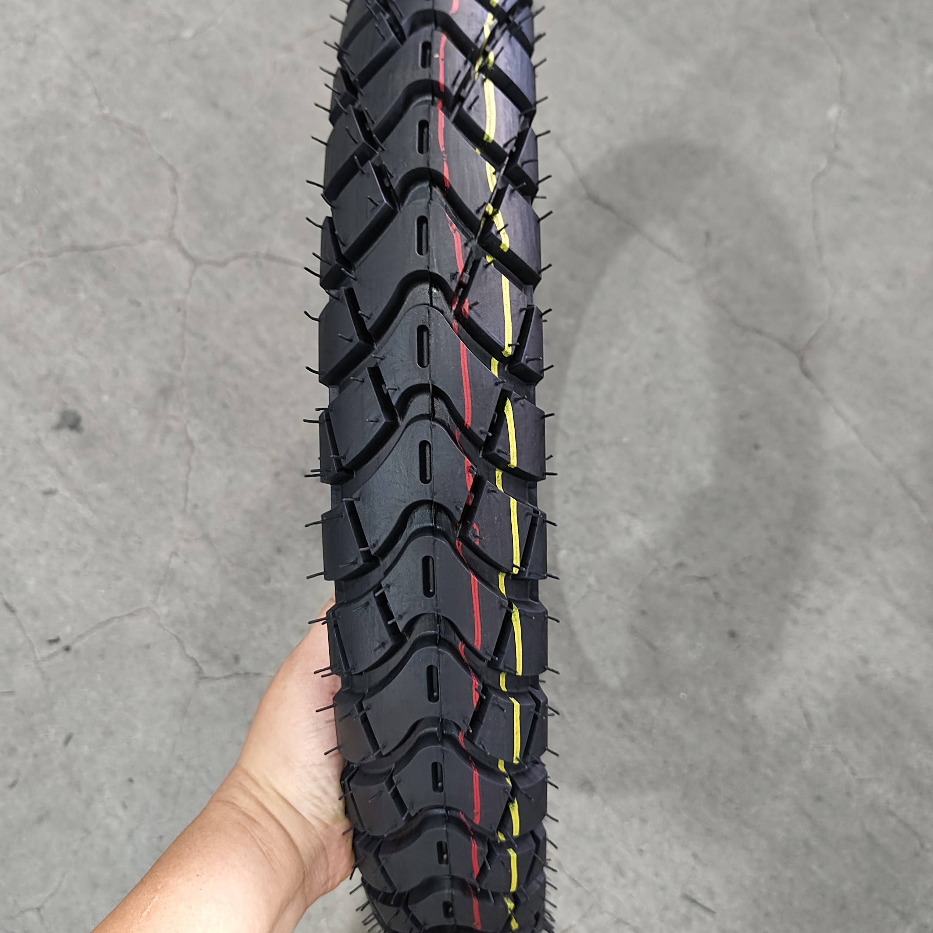 High Quality MRF Bike Tyres Durable Reliable Performance