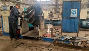 1000kg 2000kg 3000kg haute précision centrifugeuse grattoir en forme de spirale décharge Rotor équilibrage Machine équipement d'essai - Product Image 5