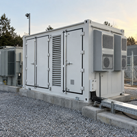 Système d'énergie domestique hors réseau avec onduleur hybride triphasé et prise en charge de l'entrée du générateur pour la sauvegarde solaire