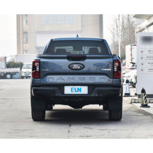 Pick-up d'occasion <span class=keywords><strong>Ford</strong></span> <span class=keywords><strong>Ranger</strong></span> 2023 Diesel, transmission intégrale, <span class=keywords><strong>version</strong></span> automatique, 5 places - Product Image 5