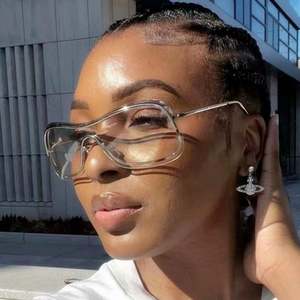 Lunettes de soleil surdimensionnées vintage en métal pour hommes et femmes, avec logo personnalisé, verres monobloc UV400, sans monture - Product Image 3