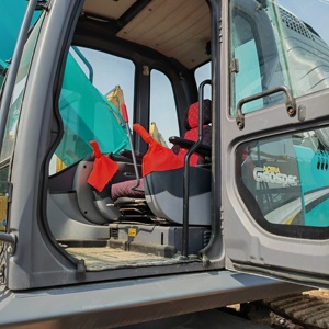 รถขุดตีนตะขาบ Kobelco SK350LC-8 มือสอง ขนาด 35 ตัน เครื่องยนต์ฮีโน่ ใช้งานน้อย ทนทาน เหมาะสำหรับงานขุดเหมืองและก่อสร้าง - Product Image 6