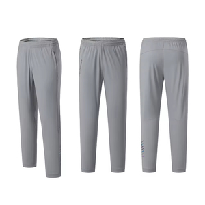 Pantalon de sport hybride tout-terrain avec contrôle de l'humidité, idéal pour les sports d'équipe - Product Image 5
