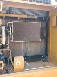 รถขุดตีนตะขาบไฮดรอลิกเครื่องขุด320GX หนอนผีเสื้อแบบใช้แล้ว - Product Image 2