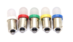 หลอดไฟ LED ออโต้ดราก้อนส์ แบบไม่สะท้อนแสง สีขาวอบอุ่น แบบฝ้า 6.3v ขั้วแบบ Bayonet สำหรับเครื่องพินบอล - Product Image 2