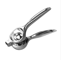 Moderne, milieuvriendelijke, draagbare keukenhulp, groente- en fruitgereedschap, 2-in-1 handmatige citruspers van zinklegering, makkelijk in gebruik.