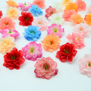 Flores de Camelia Simuladas de Dongchen Crafts, Flor de Seda de 5.5 cm de Diámetro, Material para Manualidades, para Hacer Horquillas y Tocados - Product Image 1