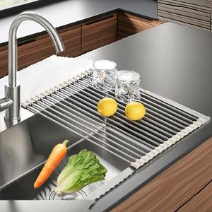 Égouttoir à vaisselle sur roulettes avec bord en silicone gris clair, tapis égouttoir pliable multifonction en acier inoxydable pour évier - Product Image 2
