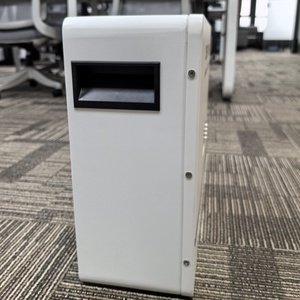 Baterías de Fosfato de Hierro y Litio Ecológicas de 2.56kWh para Montaje en Pared, 25.6v 100ah, con Sistema de Gestión de Baterías Inteligente - Product Image 1