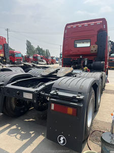 Camion tracteur Sinotruk HOWO NX 8x4 d'occasion à bas <span class=keywords><strong>prix</strong></span>, fiable, pour les transportations longue distance - Product Image 5