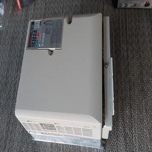 PLC V1000 11-15kw Nuevo y Original - Product Image 1
