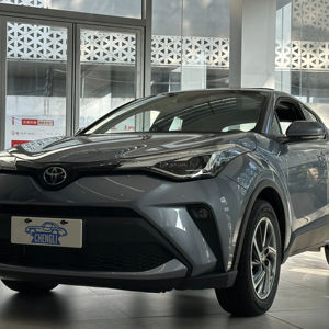 2024 <span class=keywords><strong>Toyota</strong></span> <span class=keywords><strong>CHR</strong></span> Petit SUV Nouvelles Voitures 2.0L Moteur à Essence à Bas <span class=keywords><strong>Prix</strong></span> - Product Image 2