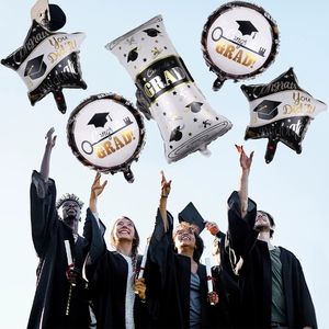 卸売 学士帽 鷲型 アルミマイラー 卒業おめでとう ヘリウム装飾 インフレータブル パーティー フォイルバルーン - Product Image 2