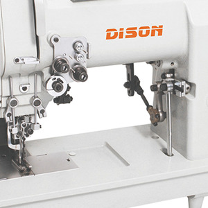 Macchina da Cucire a Doppio Ago DS-1720PK con Lama e Tiratore - Product Image 3