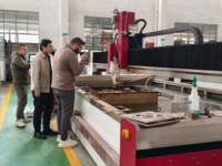 Machine de découpe à jet d'eau industrielle CNC 5 axes pour la découpe de tôles en acier au carbone et en fer, système certifié CE