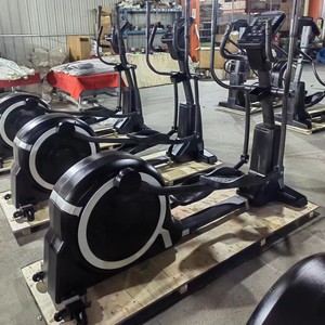 Elliptique auto-alimenté 2100 mm x 760 mm x 1820 mm avec roue motrice arrière, durable pour usage domestique et commercial - Product Image 2