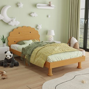 Cadre de lit en bois massif en forme de biscuit pour enfants, lit plateforme durable de couleur blé pour chambre d'enfant - Product Image 1
