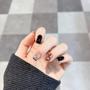 <span class=keywords><strong>Unghie</strong></span> Finte Adesive Ultra Sottili Senza Cuciture <span class=keywords><strong>con</strong></span> Motivo Love Primavera Estate, Stile Dark Sweet Cool - Product Image 4