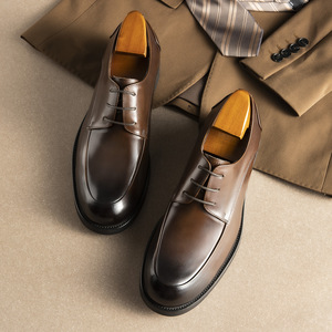 รองเท้าหนังทรงสูงแบบทางการ เรียบง่ายและสง่างาม หนังสไตล์อังกฤษ ใช้งานได้หลากหลายและทนทาน รองเท้าแต่งงานผู้ชาย รองเท้าธุรกิจผู้ชาย - Product Image 2