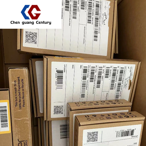 Módulo de enlace ascendente SFP de 1GbE de 4 puertos EX3200/EX4200 listo para enviar - Product Image 2