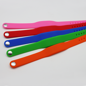 Bracelet ou bracelet en silicone NFC RFID imperméable de haute qualité, vente chaude, 13,56 MHz, avec puce pour une utilisation en salle de sport - Product Image 5