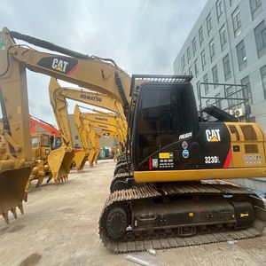 Vente directe usine : Excavatrice Caterpillar 323D2L d'occasion, modèle 2023, 23 tonnes, engin de chantier, Cat 323 323D 323DL d'occasion, moteur et pompe inclus. - Product Image 5