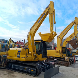 Excavadora de orugas Komatsu PC130-8mo usada, 13 toneladas, capacidad de cazo de 0.53m, ¡Gran oferta a bajo precio! Motor, PLC y transmisión originales. - Product Image 1