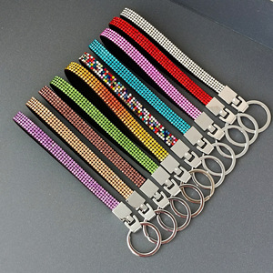 Conjunto de autodefensa de alta calidad, llavero, cordón, diamantes de imitación, accesorios de moda, pulsera de cristal, bolso de mano ostentoso, encanto - Product Image 2