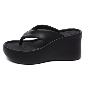 Sandales compensées de luxe noires et blanches pour femmes, nouvelle collection, talons plateforme, logo personnalisé, souples et confortables - Product Image 3