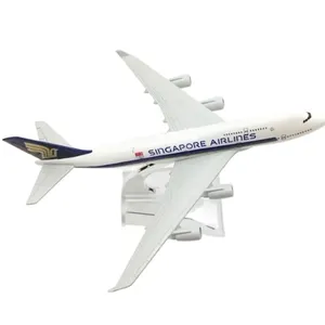 โมเดลเครื่องบินสิงคโปร์แอร์ไลน์ ขนาด 1:<span class=keywords><strong>400</strong></span> 16 ซม. ของขวัญ ของที่ระลึก สำหรับตกแต่งบ้านและสำนักงาน - Product Image 2