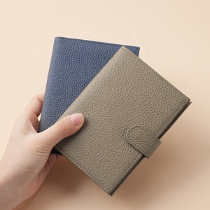 Porte-cartes RFID bloquant avec fermeture éclair, <span class=keywords><strong>portefeuille</strong></span> de voyage avec rangement pour documents, passeport, cartes de crédit - Coffret cadeau élégant - Product Image 4