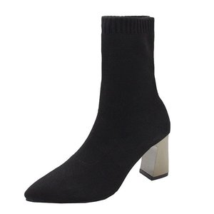 Bottes à talons hauts respirantes en tricot pour femme, collection automne-hiver, à bout pointu et talon épais, style chaussettes courtes, tendance - Product Image 1