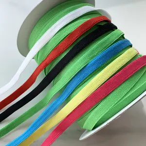Verschiedene mehrfarbige 7mm breite hoch dehnbare elastische Schnürsenkel Bulk Shoe Lace mit Aglet