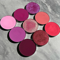 Poudre de blush minérale légère et soyeuse, format voyage, hautement pigmentée, longue tenue, modulable pour un teint naturel