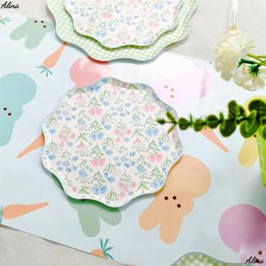 ชุดอุปกรณ์จัดงานเลี้ยงน้ำชาธีมดอกไม้ฤดูใบไม้ผลิ DAMAI ลายสก็อตสีเขียว พร้อมโบว์ดอกไม้  ชุดจานชามกระดาษแบบใช้แล้วทิ้ง แก้วกระดาษ ผ้าเช็ดปาก - Product Image 5