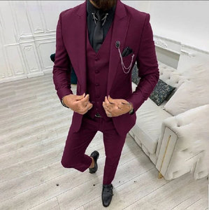 Ensemble de costumes pour hommes formels 3 pièces avec veste à revers en pointe, gilet, pantalon, élégant pour les occasions professionnelles, les soirées, les mariages - Product Image 4