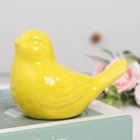 Usine directe personnalisé écologique en céramique oiseau Figurine maison hôtel décor ornements petits oiseaux porcelaine grès Statues