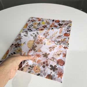 Bán buôn tùy chỉnh logo thương hiệu thiết kế đầy màu sắc in ấn 17gsm gói quà giấy <span class=keywords><strong>Tissue</strong></span> để đóng gói - Product Image 1