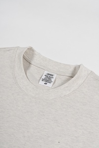 เสื้อยืดคอกลมแขนสั้นสีพื้นสำหรับผู้ชาย ทรงปกติ ผ้าฝ้ายเจอร์ซีย์ 100% สไตล์ลำลอง - Product Image 4