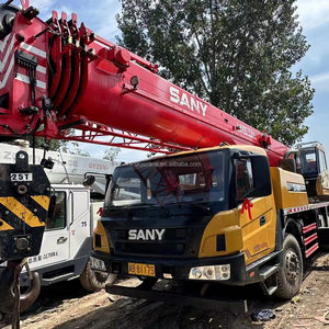 Grue de camion d'occasion Sany avec capacité de charge de 25 tonnes, composants principaux incluant moteur et boîte de vitesses - Product Image 1