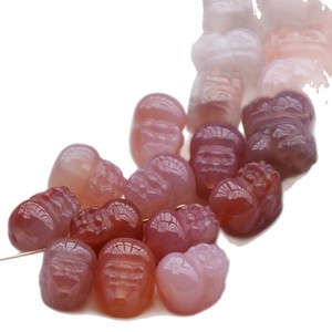 Colgante de ágata natural Pixiu, joyería tallada a mano para hacer pulseras, formas mixtas, un color aleatorio de Yanyuan - Product Image 5