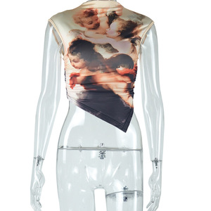 Ghh8942- 2025新作レディースファッション天使プリントTシャツセットノースリーブの不規則なトップ - Product Image 6