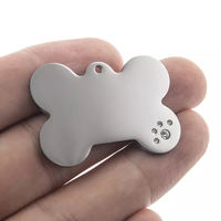 Personalizable láser marca de acero inoxidable pez llave hebilla metal tallado hueso en forma de diamante en blanco gato mascota metal perro etiqueta