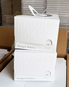 Tìm nhà máy biểu tượng tương tự bán buôn kích cỡ khác nhau vuông hộp bánh trắng cổ điển với cửa sổ rõ ràng cho hộp bánh - Product Image 6