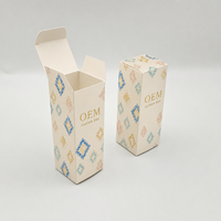 Boîtes pliantes en carton blanc recyclables personnalisées pour les produits de soin de la peau, les cosmétiques, les soins personnels, les emballages cadeaux, les options de sérum pour le soin de la peau