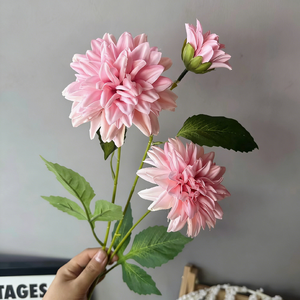 ดอกดาเลียผ้าไหมคุณภาพสูง L-107 แบบ 3 หัว <span class=keywords><strong>ดอกไม้</strong></span>ประดิษฐ์เสมือนจริงสำหรับงานแต่งงาน ตกแต่งบ้าน งานศิลปะ และจัดวางทางเดิน - Product Image 5