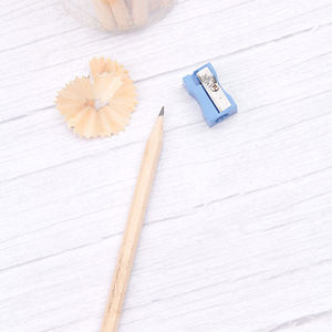 พื้นฐานการใช้งาน Woodcased # ดินสอ 2 แท่ง ดินสอ HB ปลายแหลมสำเร็จรูป ดินสอสุดน่ารักสำหรับเด็ก ดินสอสนุกๆ พร้อมยางลบและท็อปเปอร์ - Product Image 2